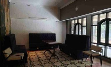 Rumah Ex Resto Cafe Di Kawasan Dago Juanda Bandung