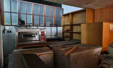 Rumah Ex Resto Cafe Di Kawasan Dago Juanda Bandung