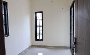 Rumah Siap Huni selangkah ke jalan utama (sisa 6 unit lagi )