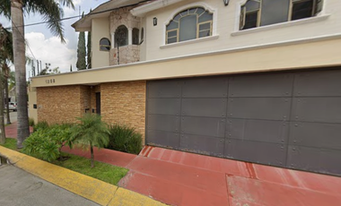 VENTA DE CASA EN ZAPOPAN JALISCO COLONIA PRADOS TEPEYAC