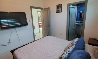 En alquiler casa full amoblada de 5 dormitorios en La Fontana, sector el Tornero, via Samborondon