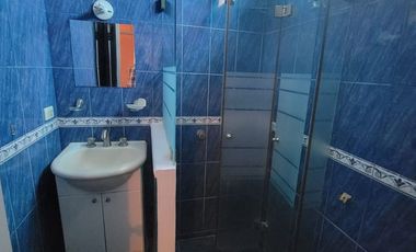 En alquiler casa full amoblada de 5 dormitorios en La Fontana, sector el Tornero, via Samborondon