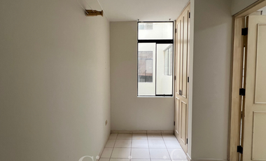 SURCO: DEPA EN VENTA EN GOLF LOS INCAS