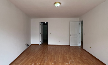 SURCO: DEPA EN VENTA EN GOLF LOS INCAS