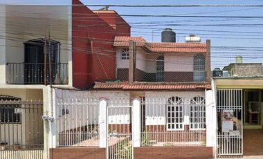 CASA EN VENTA EN EL FRACCIONAMIENTO ESPINAL EN ORIZABA EN VERACRUZ