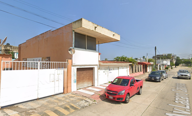 CASA EN VENTA EN CENTRO COATZACOALCOS VERACRUZ DE REMATE