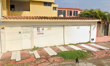 CASA EN VENTA EN CENTRO COATZACOALCOS VERACRUZ DE REMATE