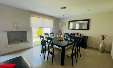 CASA EN RENTA EN VILLAS DEL CASTAÑO III, METEPEC.