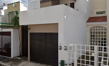 Preciosa casa en remate en Cancún, Quintana Roo