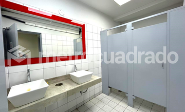Oficina 256 m2 – Implementada – San Isidro