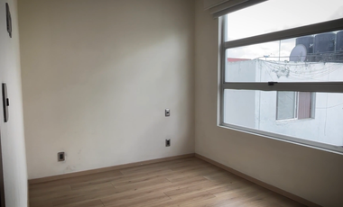 Increíble departamento con balcón en venta!