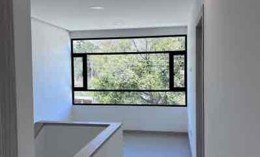 Venta Casa de 3 Dormitorios por estrenar cerca a Ruta Viva en Tumbaco