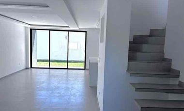 Venta Casa de 3 Dormitorios por estrenar cerca a Ruta Viva en Tumbaco