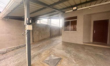 casa de venta en manta zona universitaria