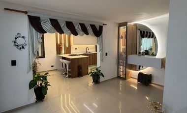ARRIENDO CASA BIFAMILIAR - ENVIGADO