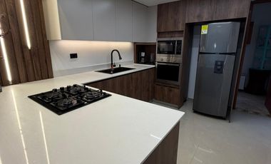 ARRIENDO CASA BIFAMILIAR - ENVIGADO