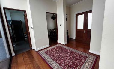 oportunidad ! casa refraccionada en el barrio Concha y Toro