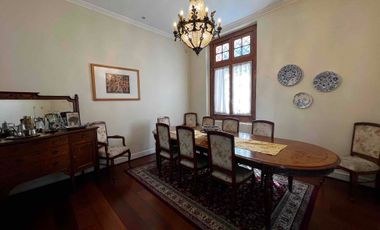 oportunidad ! casa refraccionada en el barrio Concha y Toro