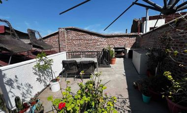 oportunidad ! casa refraccionada en el barrio Concha y Toro