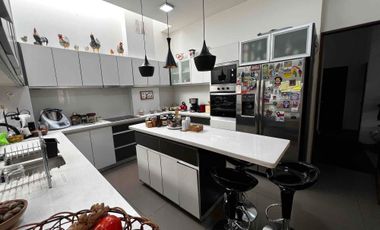 oportunidad ! casa refraccionada en el barrio Concha y Toro