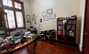 oportunidad ! casa refraccionada en el barrio Concha y Toro