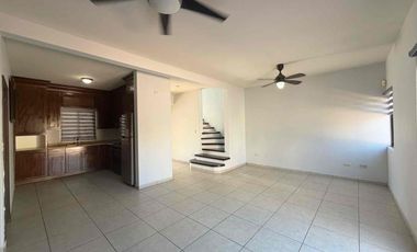 Casa en venta en Real de Quiroga – Sección Madrigal