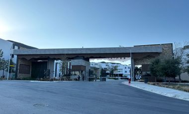 Casa con 140 m² Superficie de Terreno y 3 Recámaras en Renta en Montellán