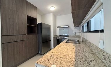 Casa con 140 m² Superficie de Terreno y 3 Recámaras en Renta en Montellán
