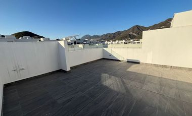 Casa con 140 m² Superficie de Terreno y 3 Recámaras en Renta en Montellán
