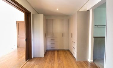 House and Lot For sale in San Juan City