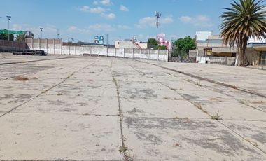 BODEGA COMERCIAL 4,300 m2 + 2,000 m2 Mezanine + TERRENO 15,000 m2