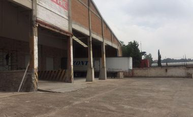 BODEGA COMERCIAL 4,300 m2 + 2,000 m2 Mezanine + TERRENO 15,000 m2