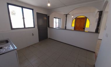Casa en venta en Quilpué recién remodelada y con terreno