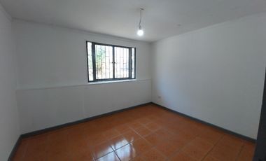 Casa en venta en Quilpué recién remodelada y con terreno