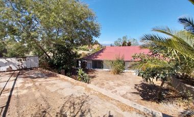 Casa en venta en Quilpué recién remodelada y con terreno