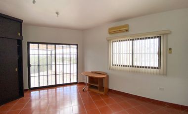 Casa Colinas del Sol