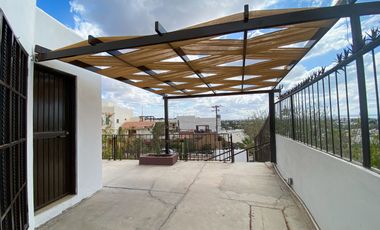 Casa Colinas del Sol