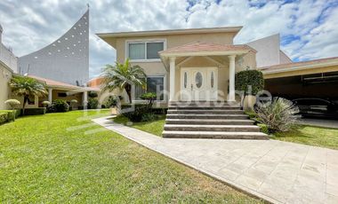 Casa En Venta En Colonia Centro, Cortázar, Guanajuato