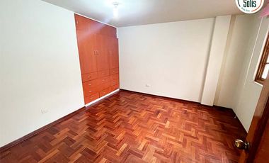 VENDO CASA DE 3 PISOS JR. JAVIER HERAUD, CAJAMARCA precio en USD (107)