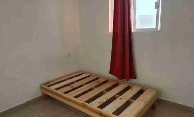 Recamara amueblada x pie de la Cuesta