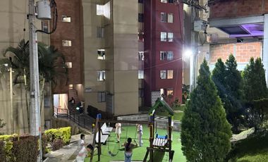 vendo apartamento al lado centro comercial la central buenos aires.