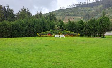 Venta Propiedad Industrial Mediano Impacto y Ubicacion Comercial Norte de Quito 8553 m²