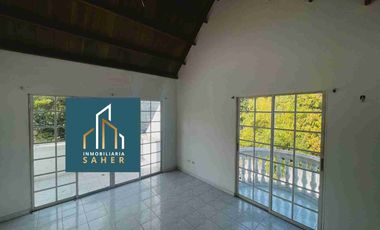 🏡Casa en Venta de 3 Niveles Barrio Manga.