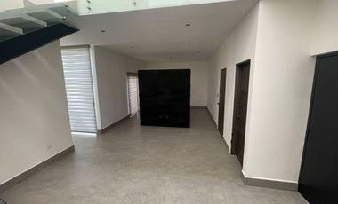 RENTA CASA CARRETERA NACIONAL EL URO VALLE DEL VERGEL