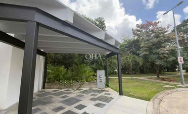 Se vende casa junto al lago en Aqua by cumbres