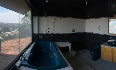 Acogedora casa con ubicación privilegiada en La Herradura