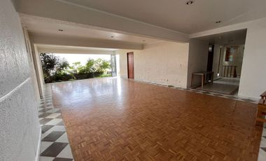 Acogedora casa con ubicación privilegiada en La Herradura