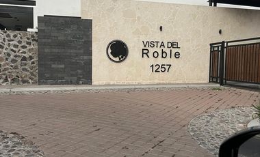 Exclusiva casa en condominio con diseño de autor