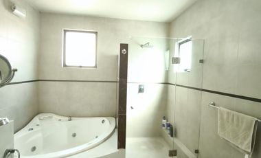 Residencia Sustentable y Versátil en Renta en Desierto de los Leones con 4 recamaras