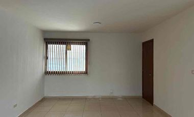 Casa dos plantas norte de Saltillo